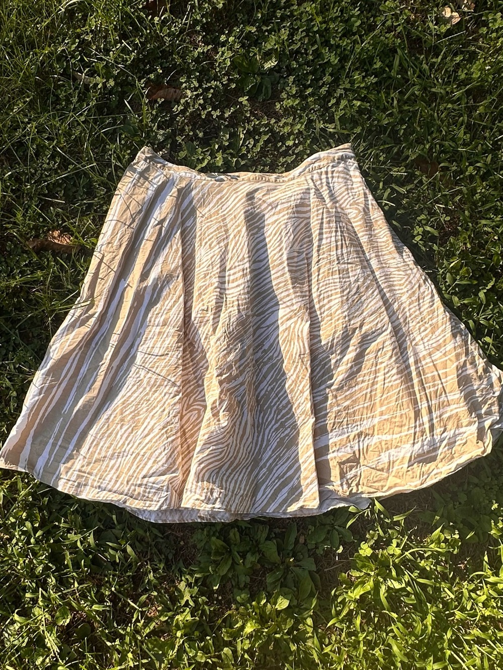 90’s Animal Print Covington Cotton & Spandex Plus Size Mini Skirt Beige & White